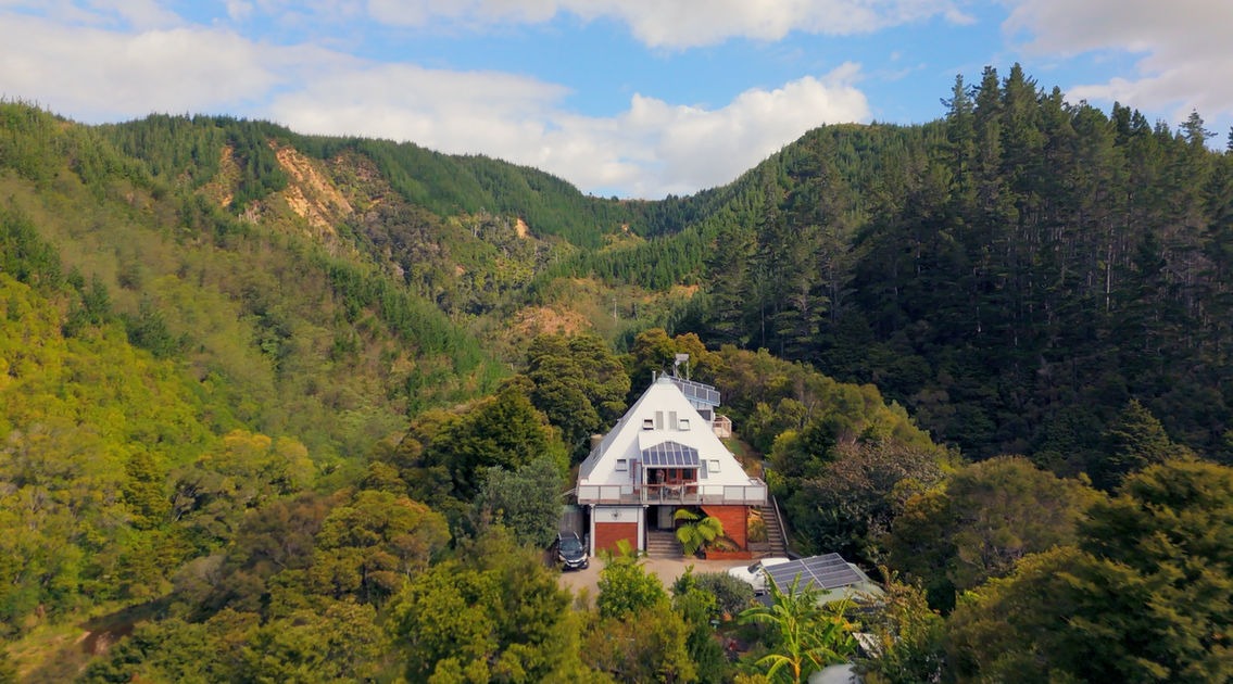 Stunning 3 Bed Pyramid House for Sale in Northland New Zealand