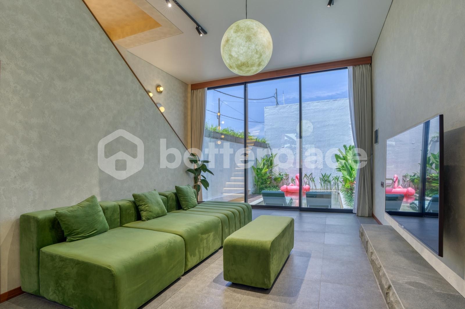 Coastal Sophistication Redefined: Turnkey Living Steps from Ungasan’s Celebrated Coastline