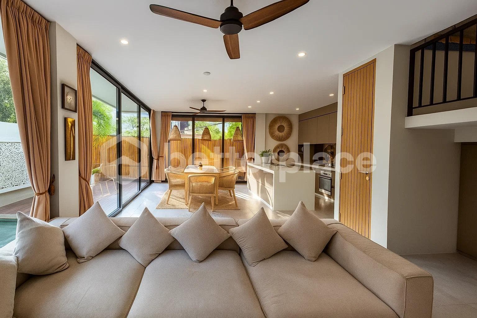 Modern Ready Villa in Batu Bolong, Canggu 4 Bedrooms Just 5 Minutes from the Beach