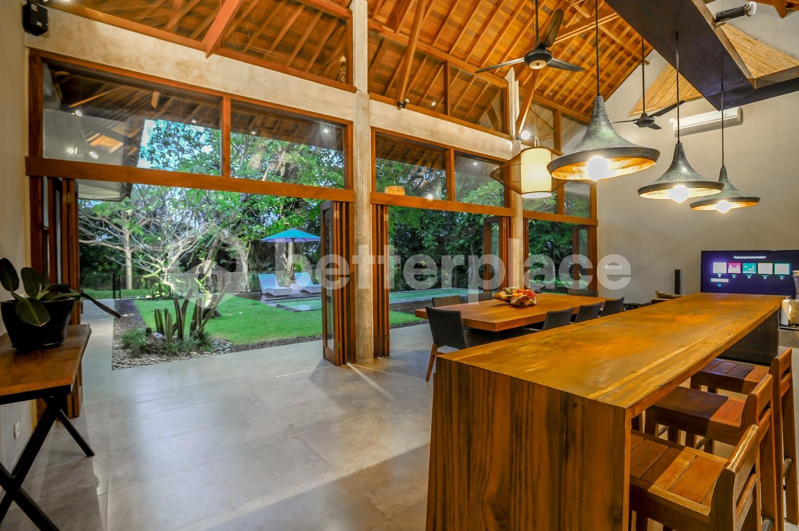 Twin-Pavilion Retreat in Peaceful Cepaka — Master Suite, Guest Wing, Infinity Edge Pool & Manicured Lawn