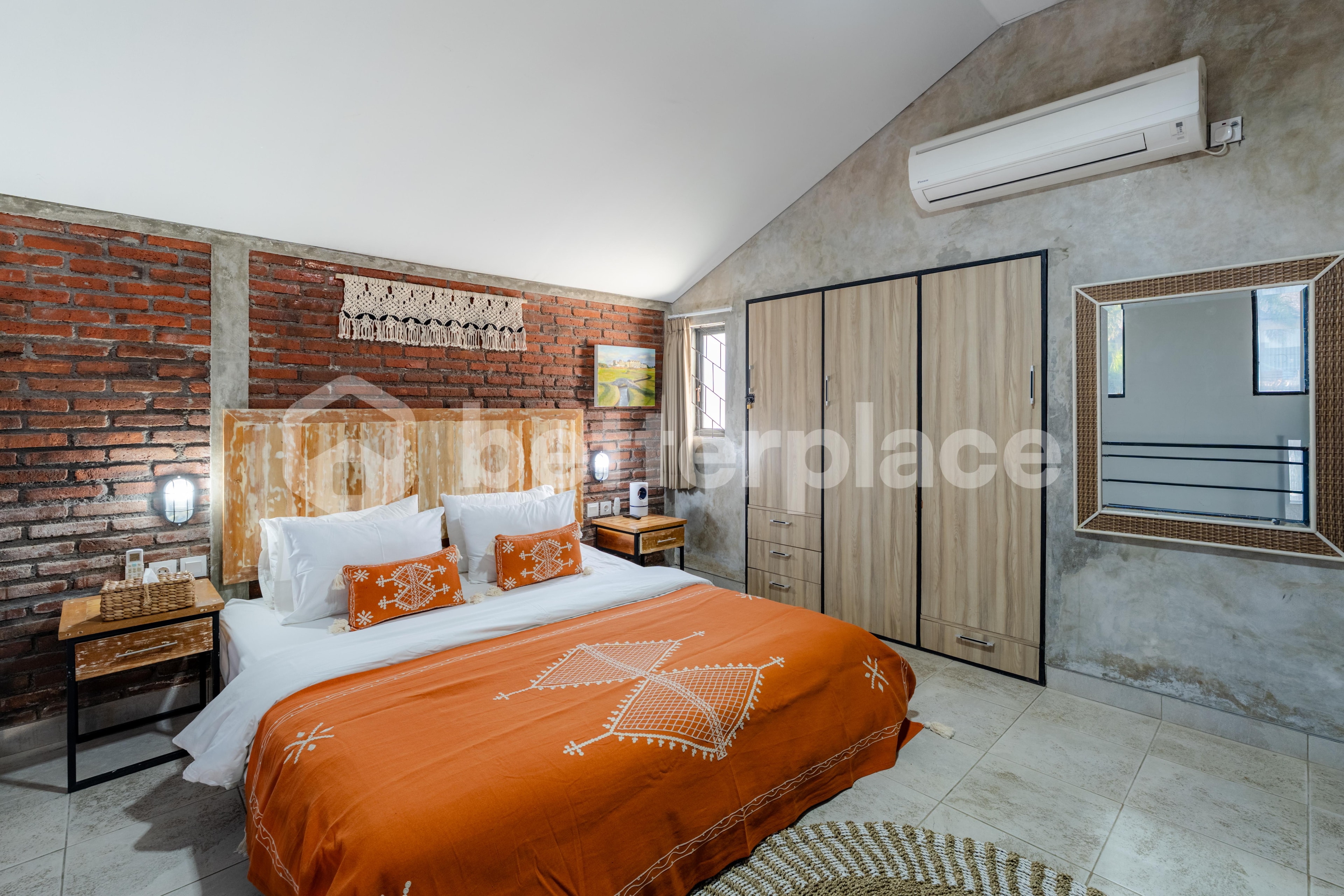 Renovation-Ready Investment Opportunity — 1BR Villa in Umalas with Private Pool