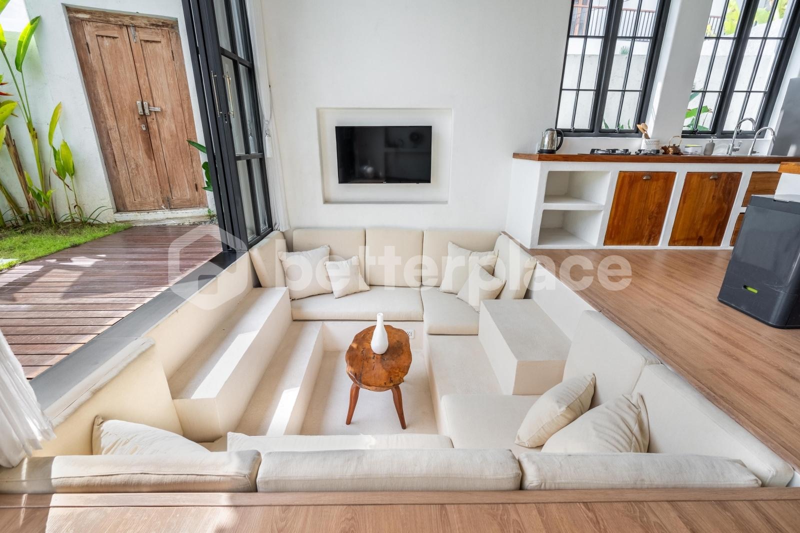 Turnkey Elegance Above Jimbaran — Newly Completed 3-Bed Villa with 5x6m Private Pool, Landscaped Garden, and Full Pondok Wisata Licence