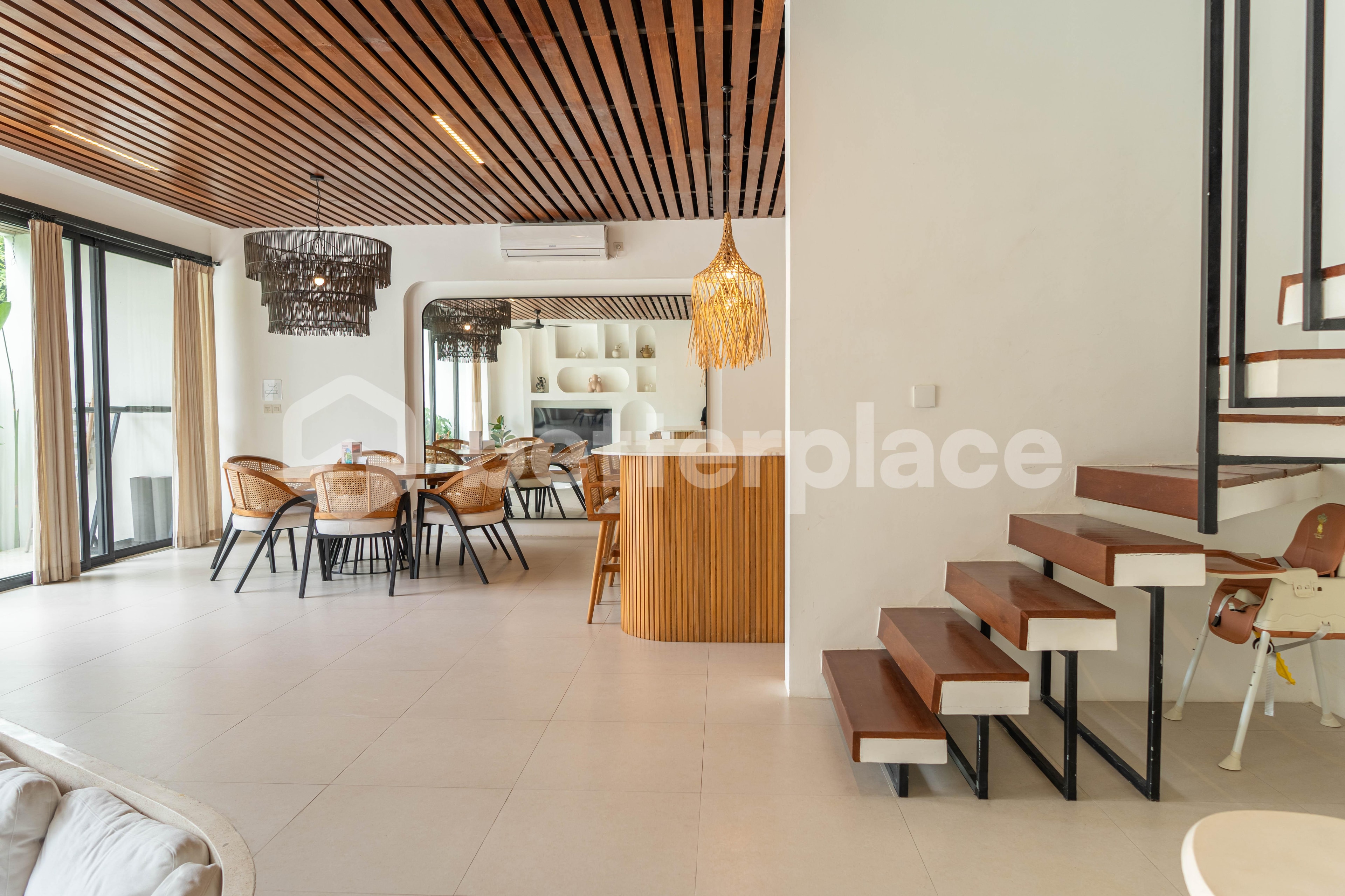 Modern Leasehold Living on Nelayan, Batu Bolong, A 3 Bedroom Villa Investment in the Heart of Canggu