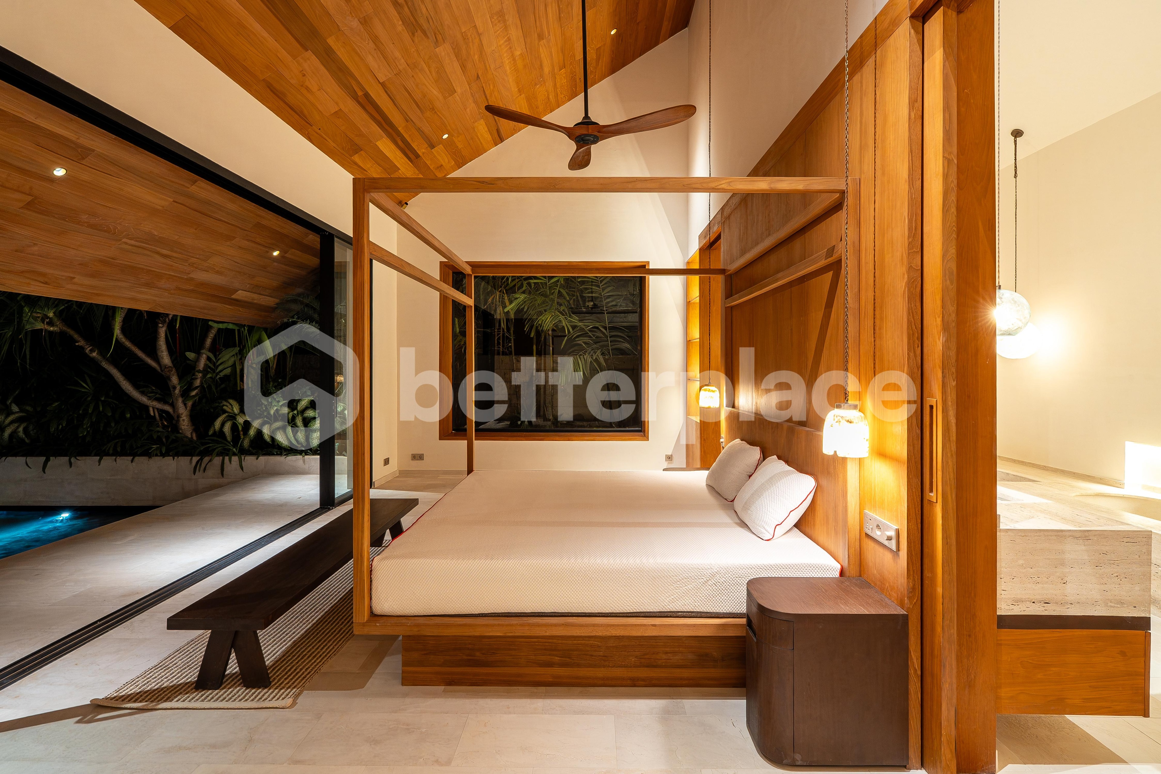Grand Luxury 5-Bedroom Villa in Tumbak Bayuh – Private Estate Near Canggu & Pererenan