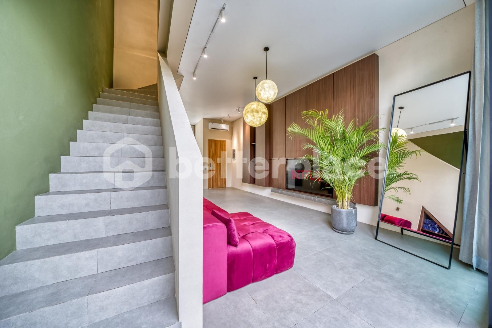 Effortless Elegance on the Bukit — A Move-In Ready Villa Framed by Cliffside Beauty