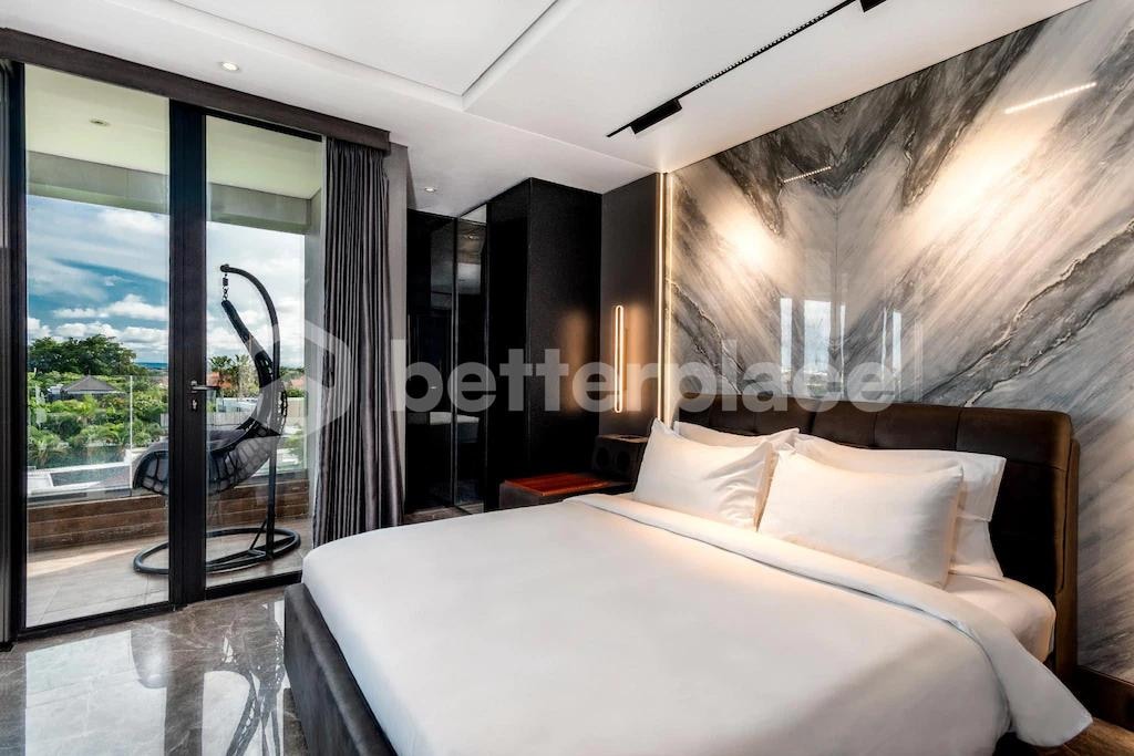 Exceptional Umalas Leasehold Apartment with Fully Furnished 60 sqm Interior, Panoramic Rooftop Infinity Pool, Premium Wellness Amenities & Long-Term Investment Appeal