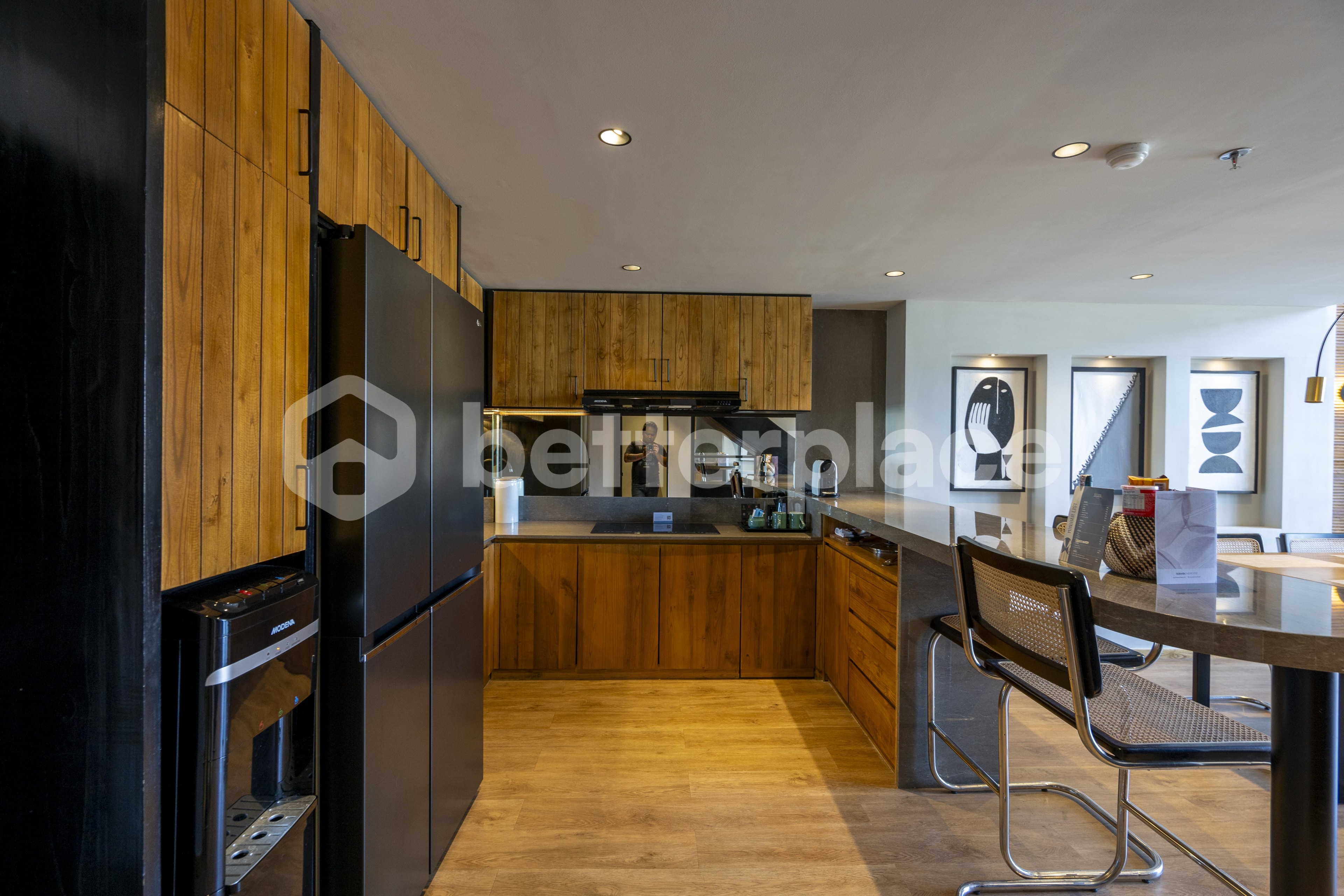 Modern One Bedroom Apartment in Berawa, Walking Distance to Berawa Beach