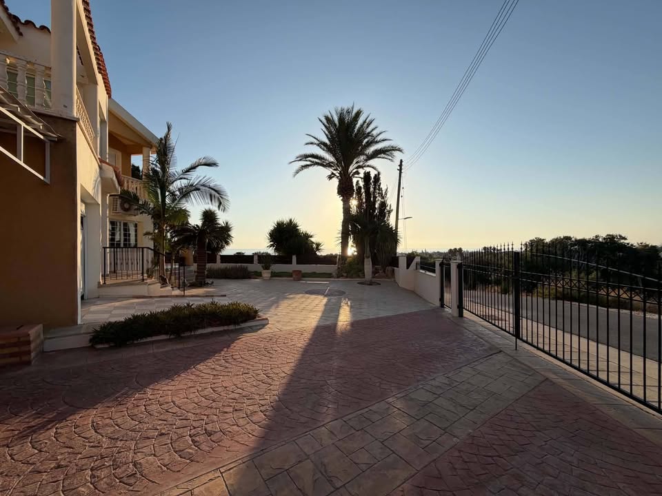 property_image