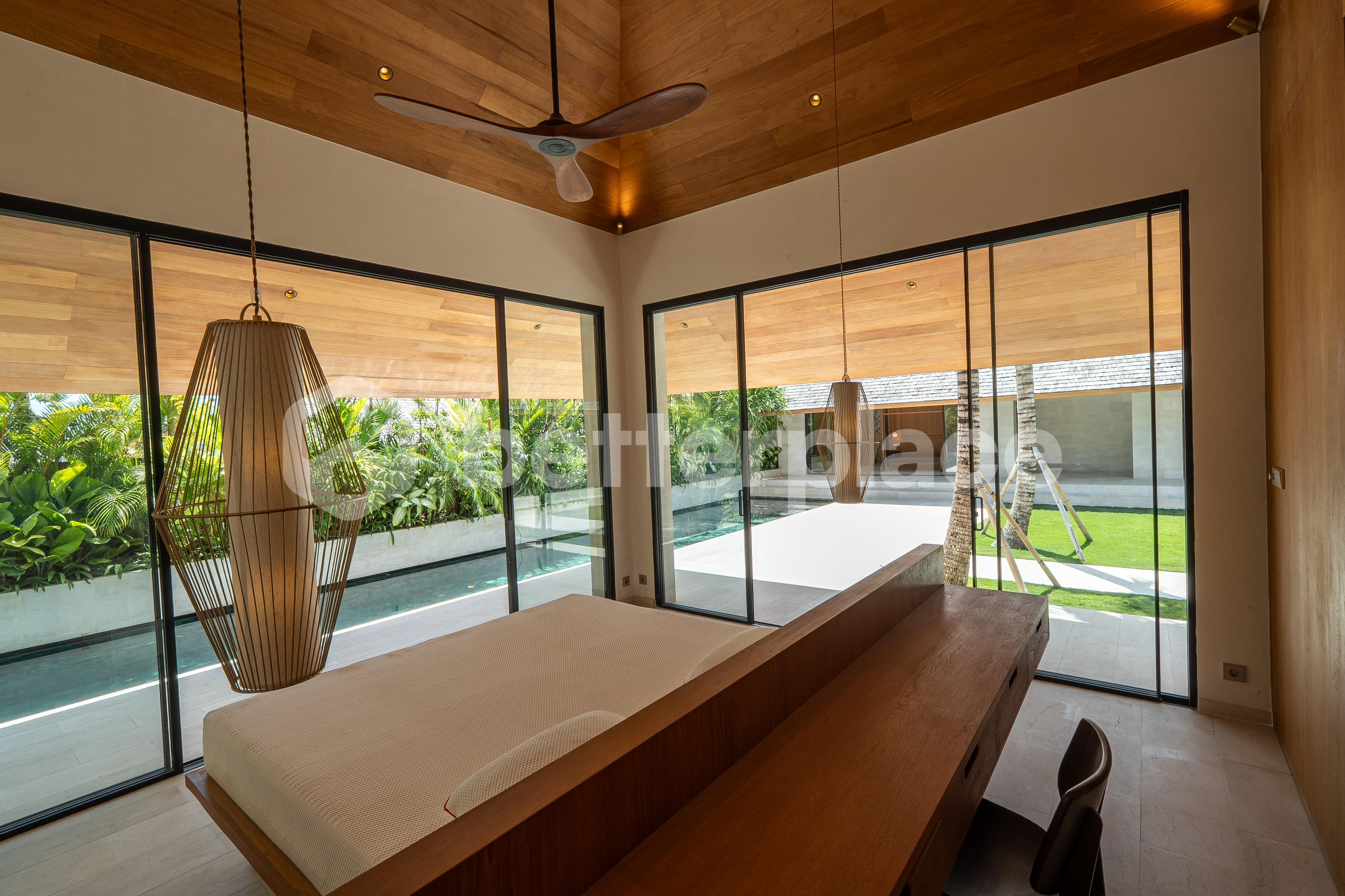 Grand Luxury 5-Bedroom Villa in Tumbak Bayuh – Private Estate Near Canggu & Pererenan