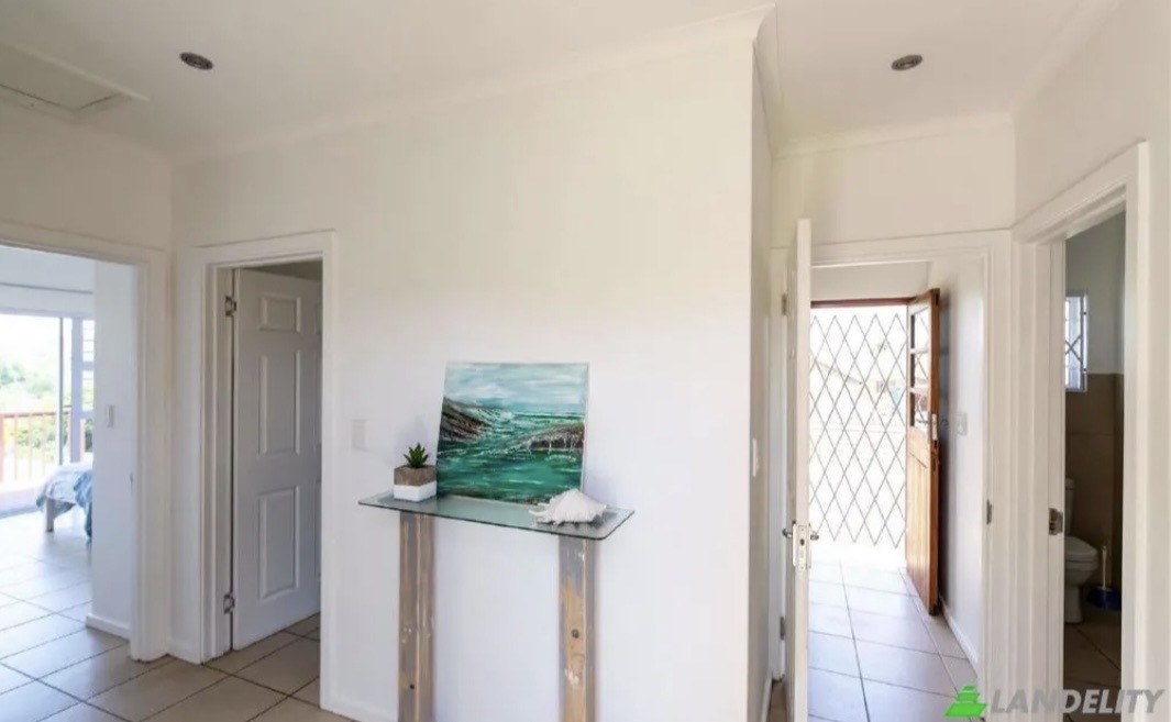 Stunning 3 Bed SEA VIEW Villa For Sale in East London Eastern Cape South Africa