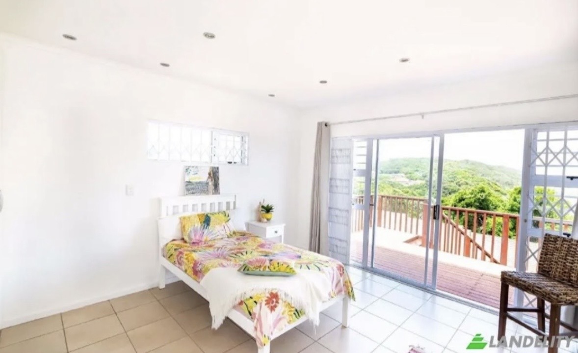 Stunning 3 Bed SEA VIEW Villa For Sale in East London Eastern Cape South Africa