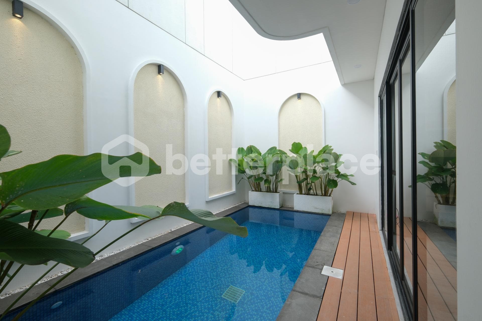 Ultimate Investment: Elegant Bali Leasehold 2-Bed Villa with Endless Amenities