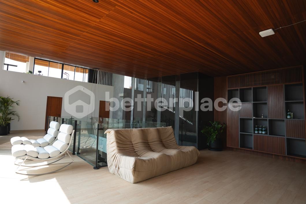 Luxury Oasis in Pererenan: Exquisite Bali Villa with Modern Amenities in Prime Location