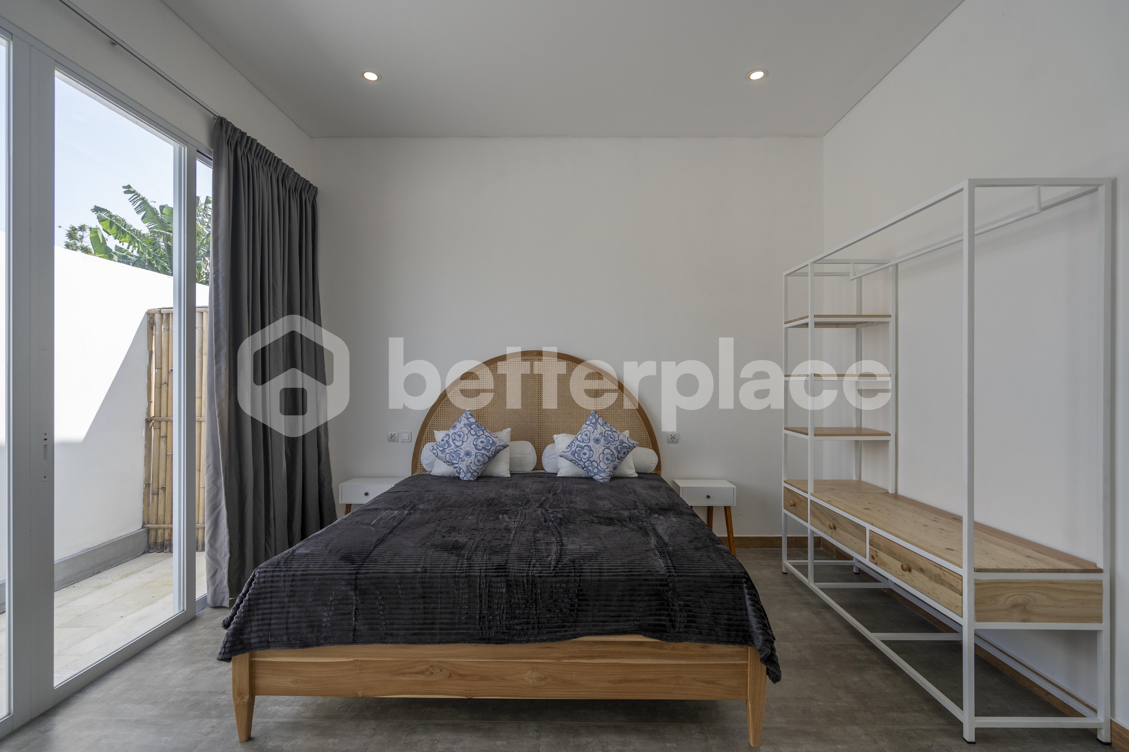 Spacious 5 Bedroom Villa in Kerobokan – Perfect for Investment or Home Living