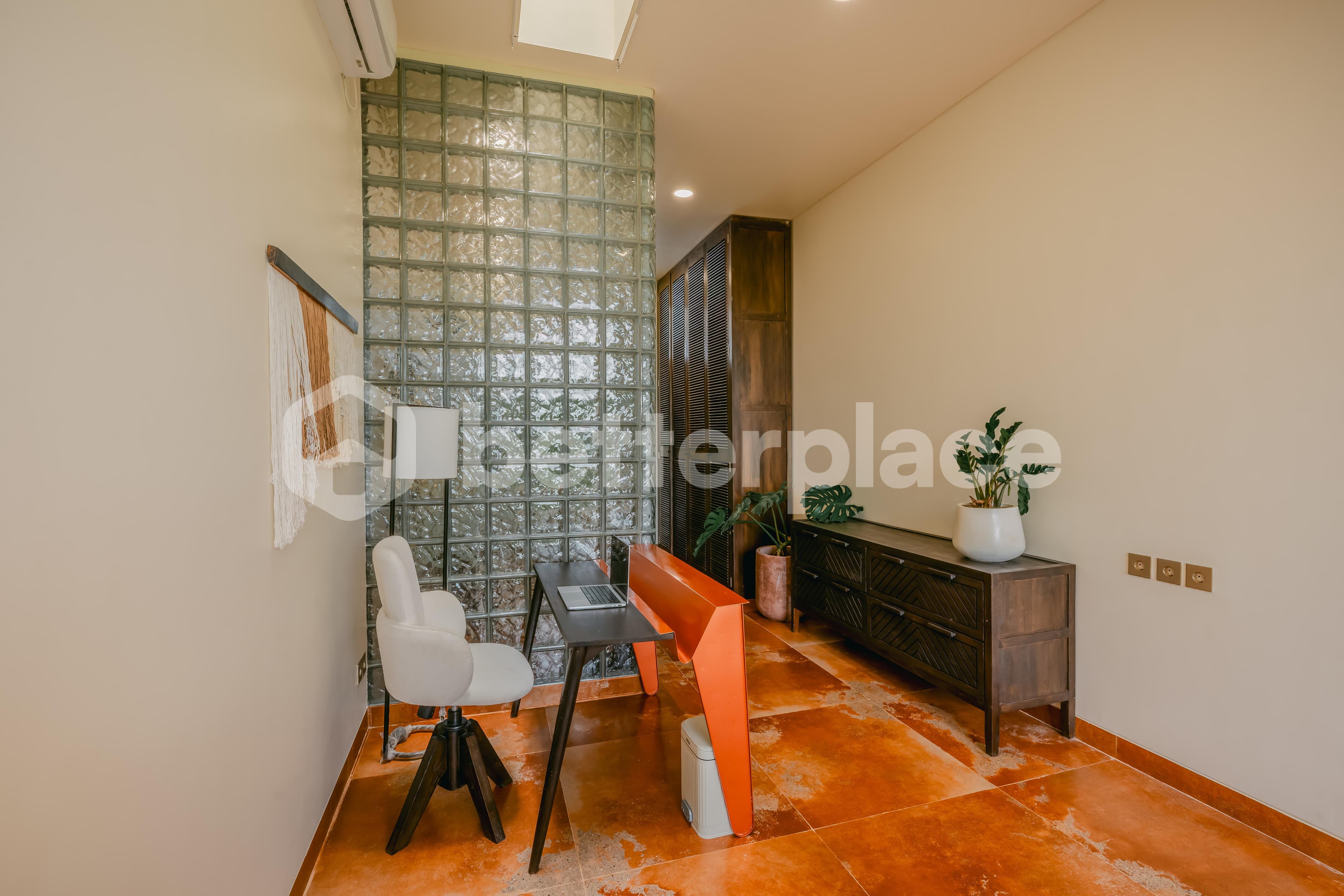 A Unique Duplex Design Blending Contemporary Style and Balinese Tradition in Canggu, Tumbak Bayuh