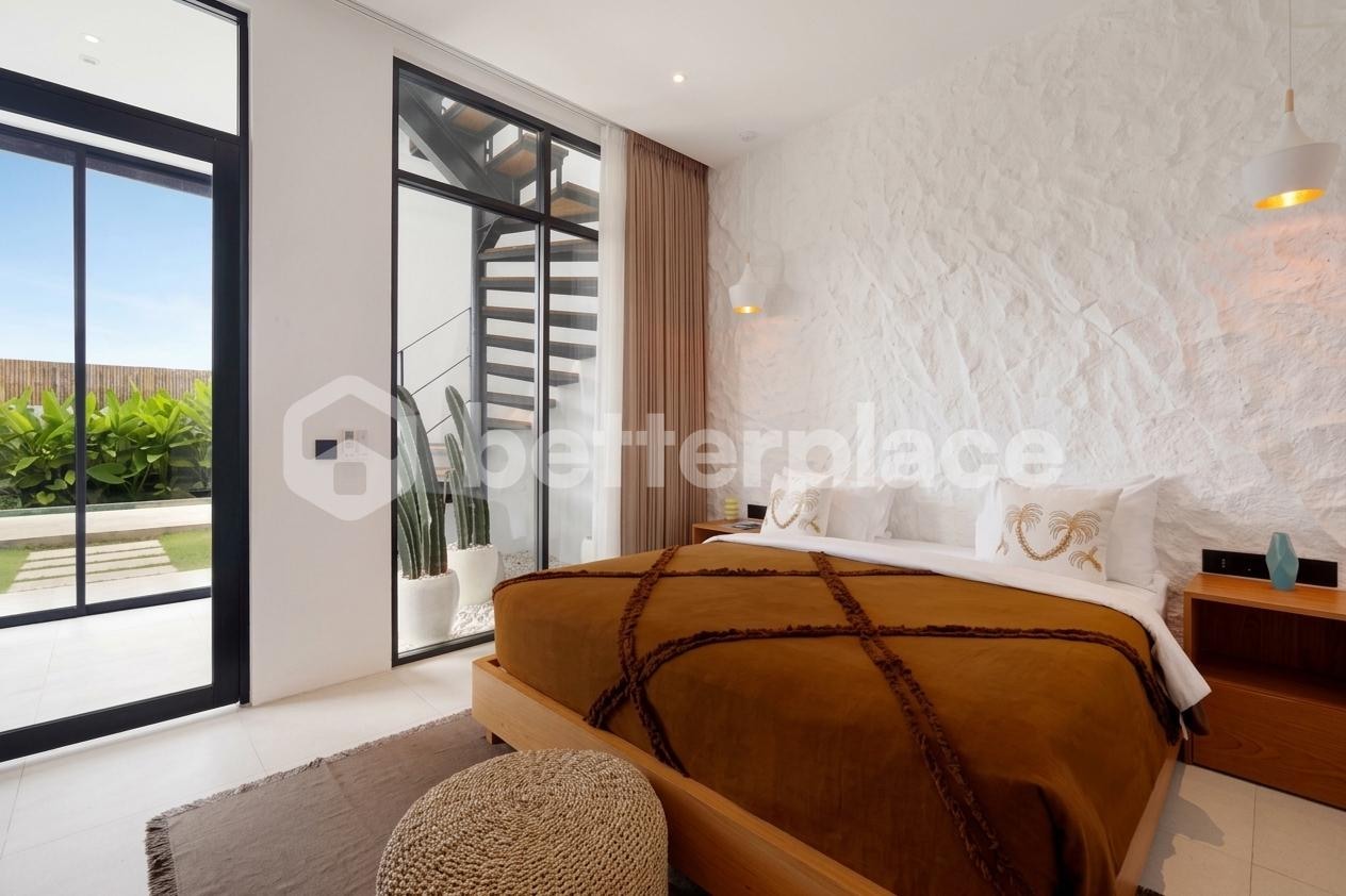 Three-Storey Premium 3-Bed Villa in the Heart of Canggu — Rooftop Pool-Jacuzzi, Open-Air Kitchen and Rice Field Panoramas