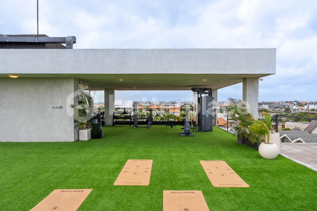 Modern 2 Bedroom Apartment in Prime Location, Batu Bolong
