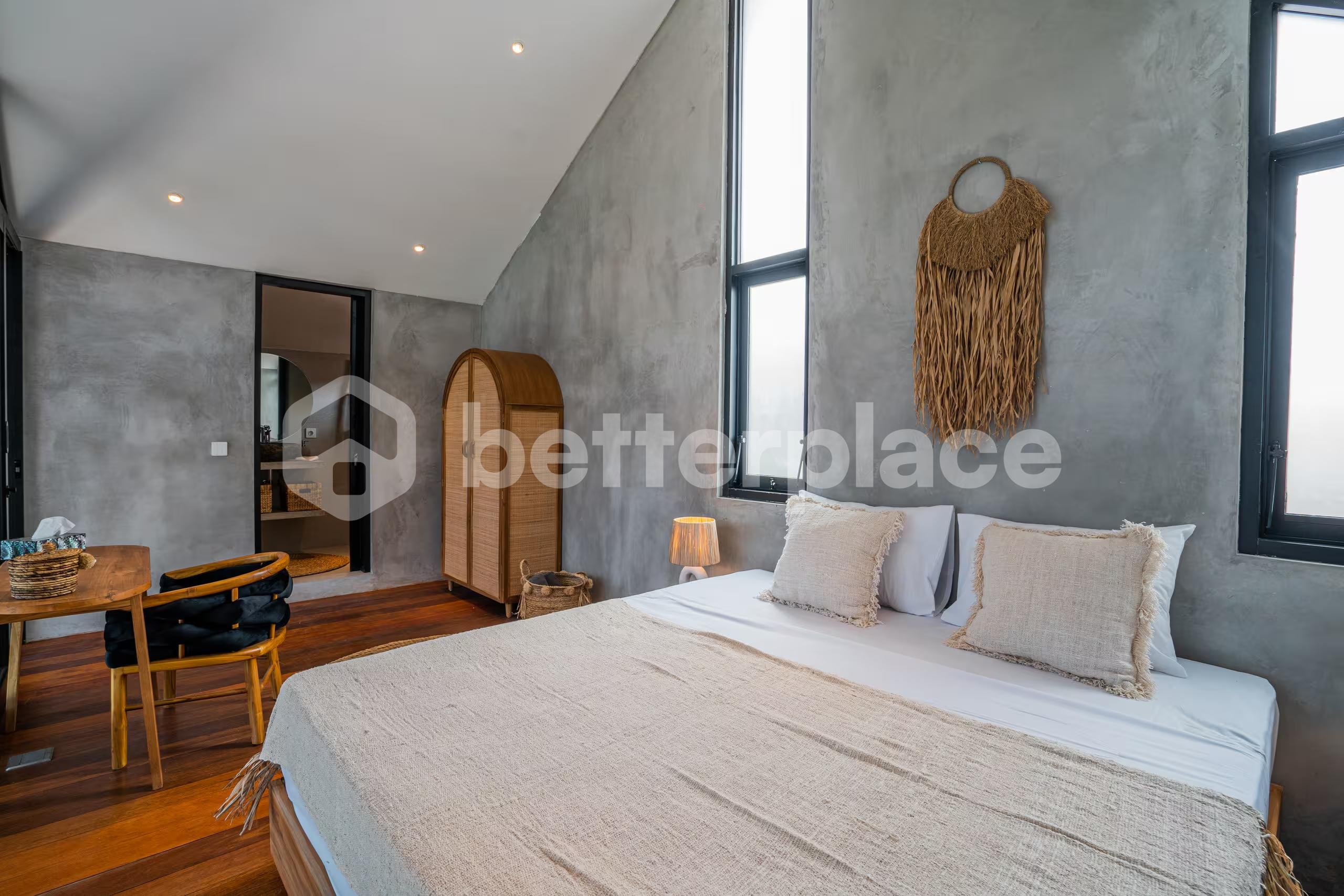 Modern and Spacious 4 Bedroom Villa in Kerobokan Area