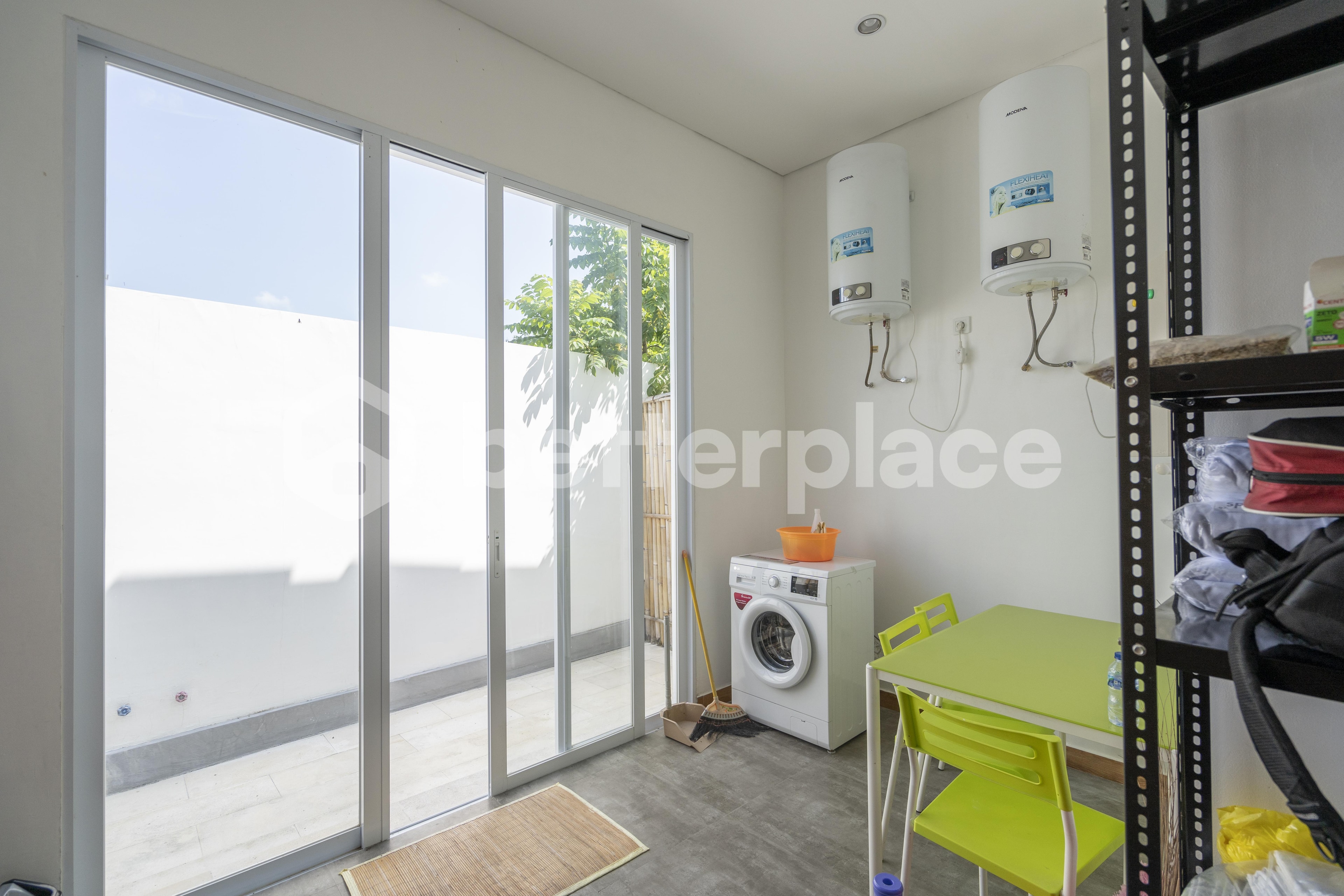 Spacious 5 Bedroom Villa in Kerobokan – Perfect for Investment or Home Living