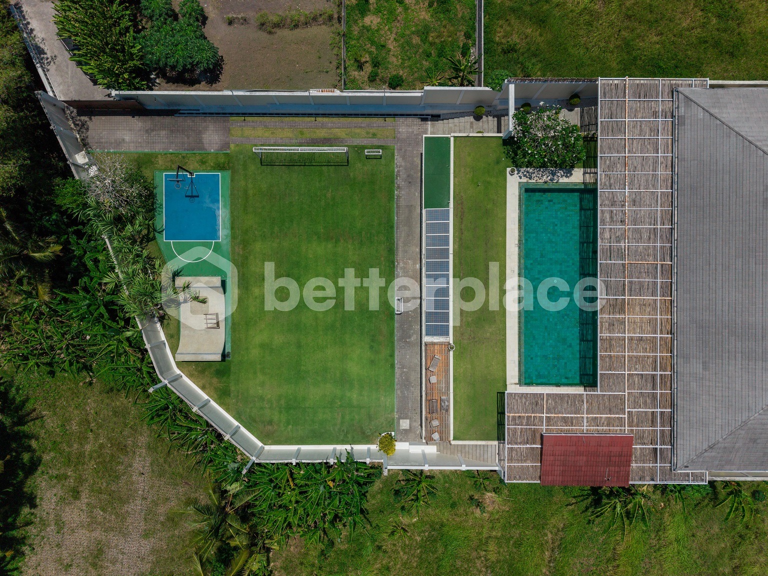 Freehold or Leasehold Villa in Beraban, 10 Minutes From Kedungu Beach