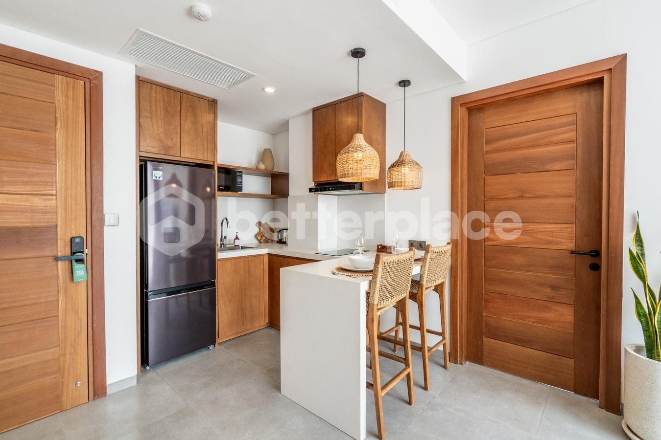 Modern 2 Bedroom Apartment in Prime Location, Batu Bolong