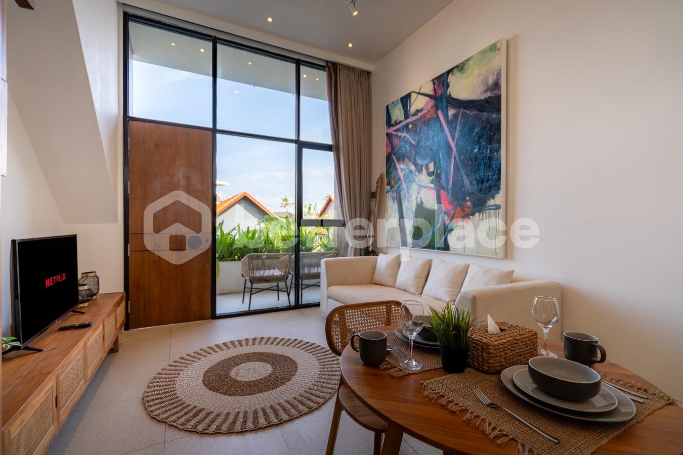 A Charming One Bedroom Loft Apartment in Batu Bolong, Just Few Minutes to The Beach
