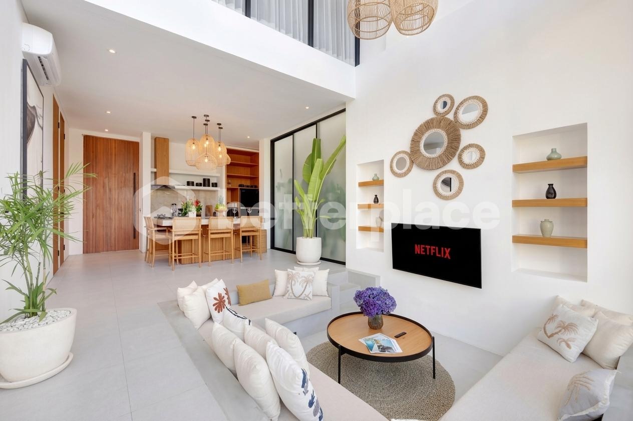 Three-Storey Premium 3-Bed Villa in the Heart of Canggu — Rooftop Pool-Jacuzzi, Open-Air Kitchen and Rice Field Panoramas