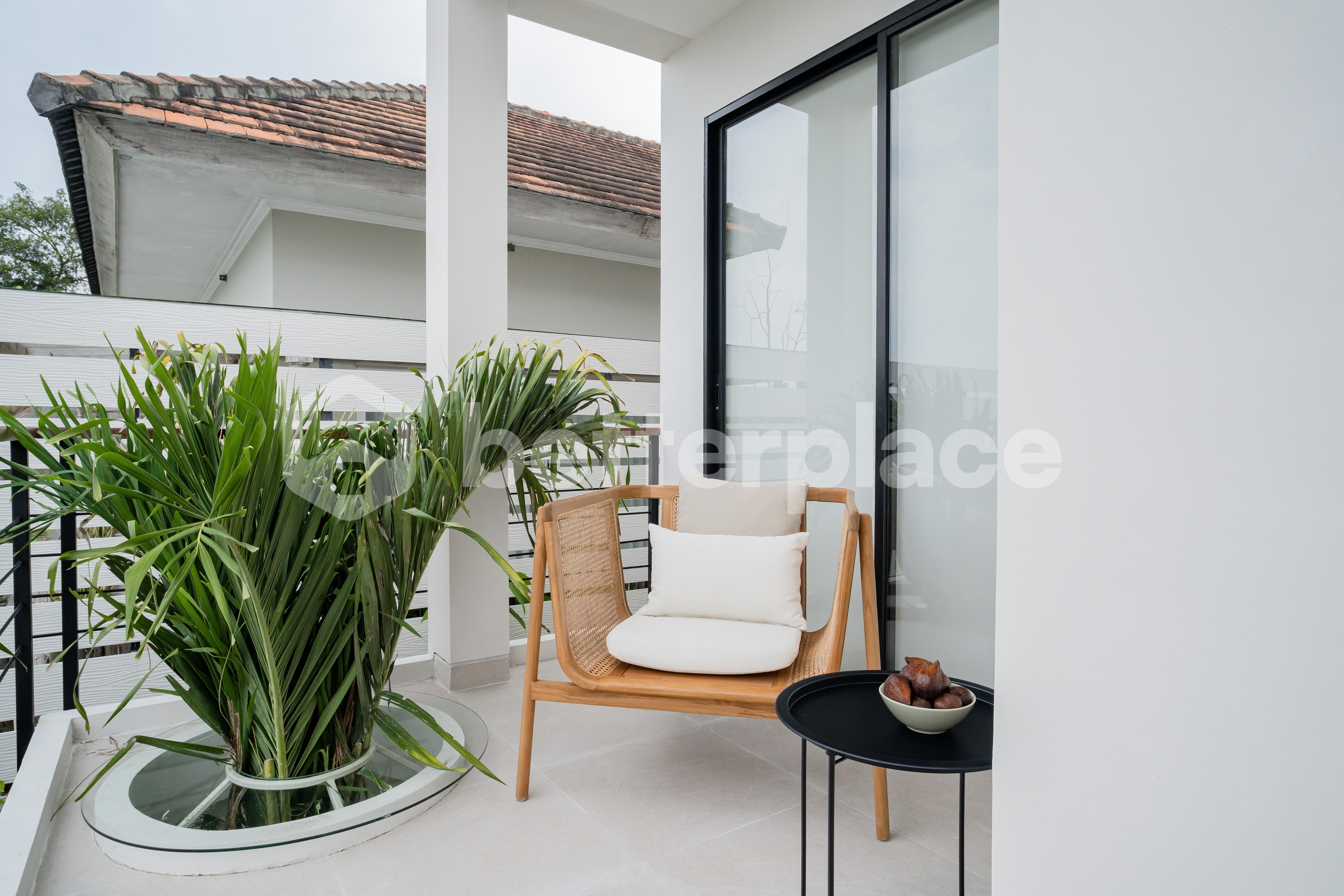 Luxury Oasis: Furnished Villa with Stunning Rice Field Views in Canggu – Berawa
