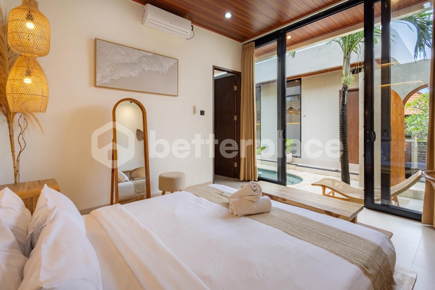 Stunning Contemporary Villa 2 Bedrooms in Canggu – Padonan: A True Definition of Comfort and Serenity
