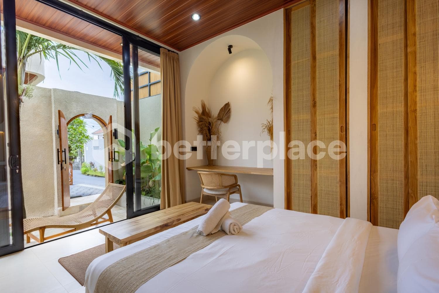 Stunning Contemporary Villa 2 Bedrooms in Canggu – Padonan: A True Definition of Comfort and Serenity