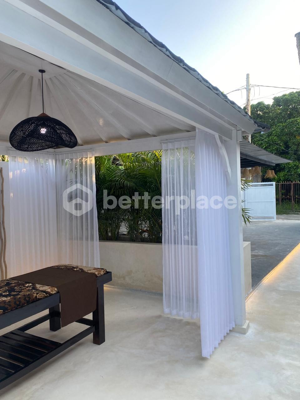 Beachside Tropical Boutique Hotel in Lovina – 6 Bedrooms with Excellent Investment Potential