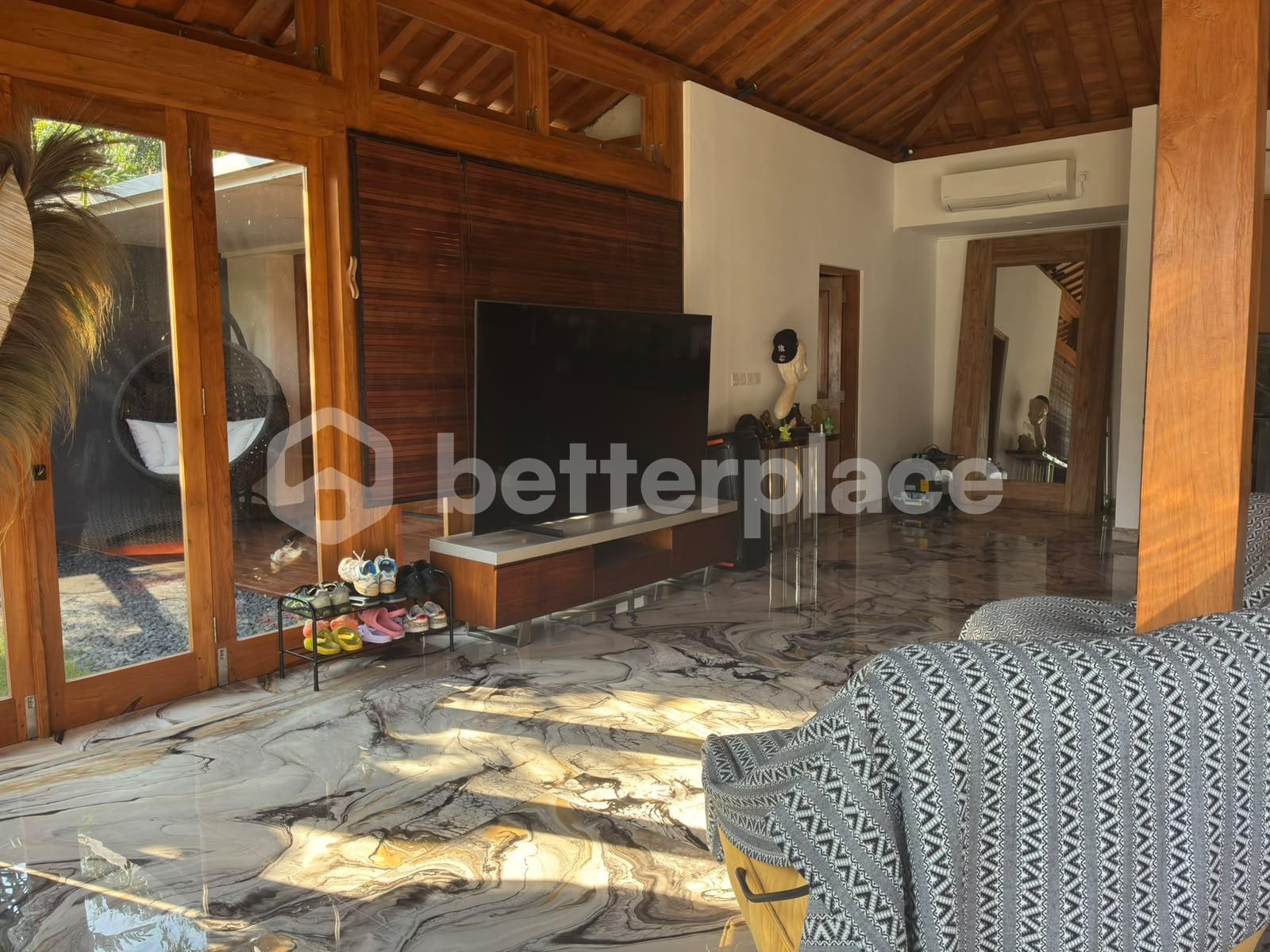 Tropical Elegance in Ungasan: A 4-Bedroom Villa of Space, Light, and Serenity