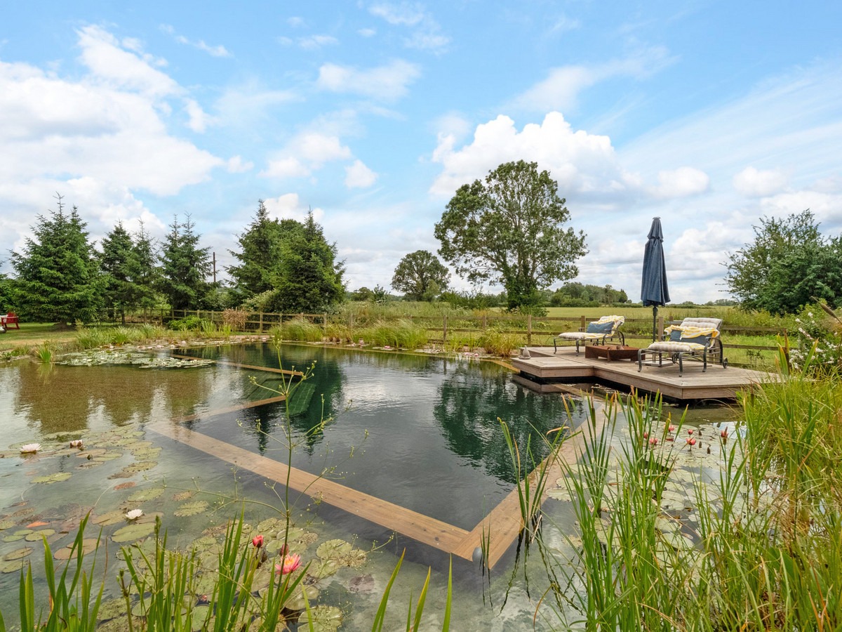 Luxury 5 Bed Detached School Farm Barn for Sale In Maxstoke Warwickshire United Kingdom