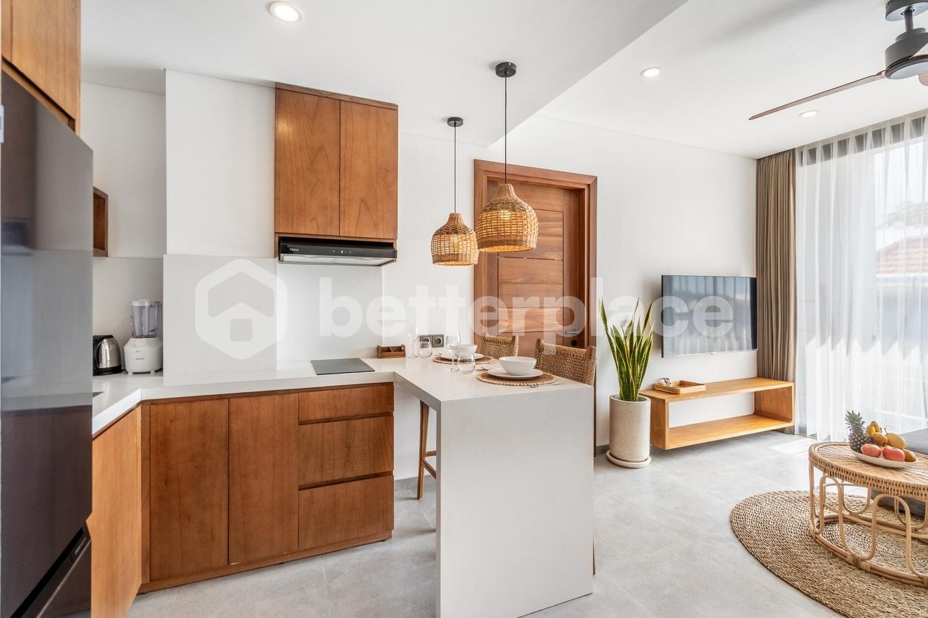Modern 2 Bedroom Apartment in Prime Location, Batu Bolong
