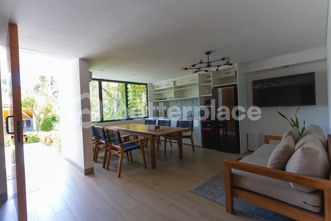 Luxury Oasis in Pererenan: Exquisite Bali Villa with Modern Amenities in Prime Location