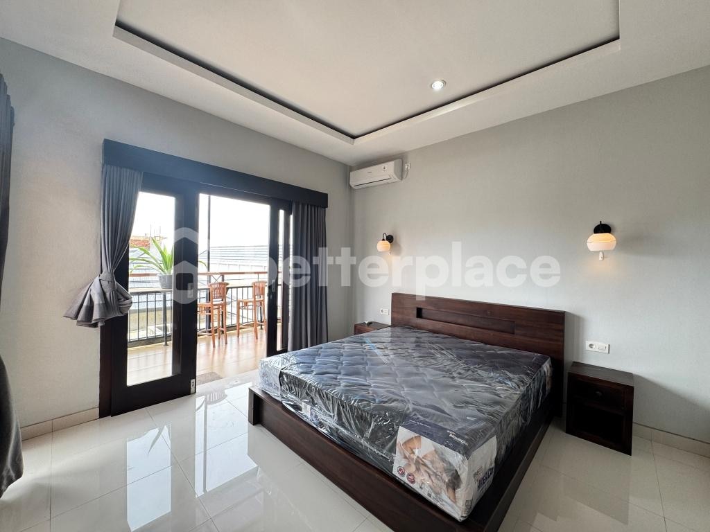 A Sophisticated Island Retreat in Kerobokan – Turnkey Leasehold 3-Bed Villa Surrounded by Dining, Shopping, and Bali’s Most Vibrant Lifestyle Destinations