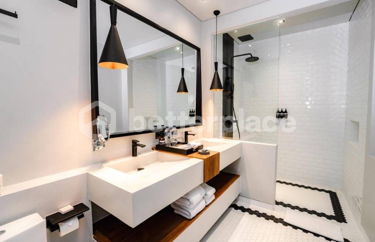 Modern 3 Bedroom Villa in Premium Complex – Steps from the Beach