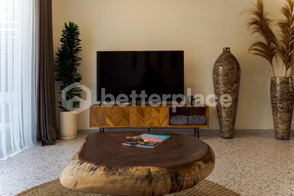 Modern Elegance, Fully Furnished 2 Bedroom Townhouse in Batu Bolong