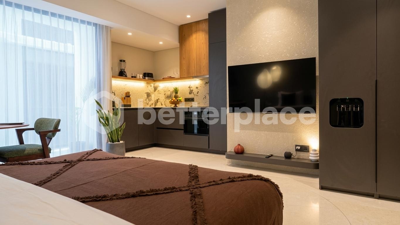 Oceanfront Apartment in Berawa — Rooftop Infinity Pool, Ocean Views and a Two-Minute Walk to the Sand