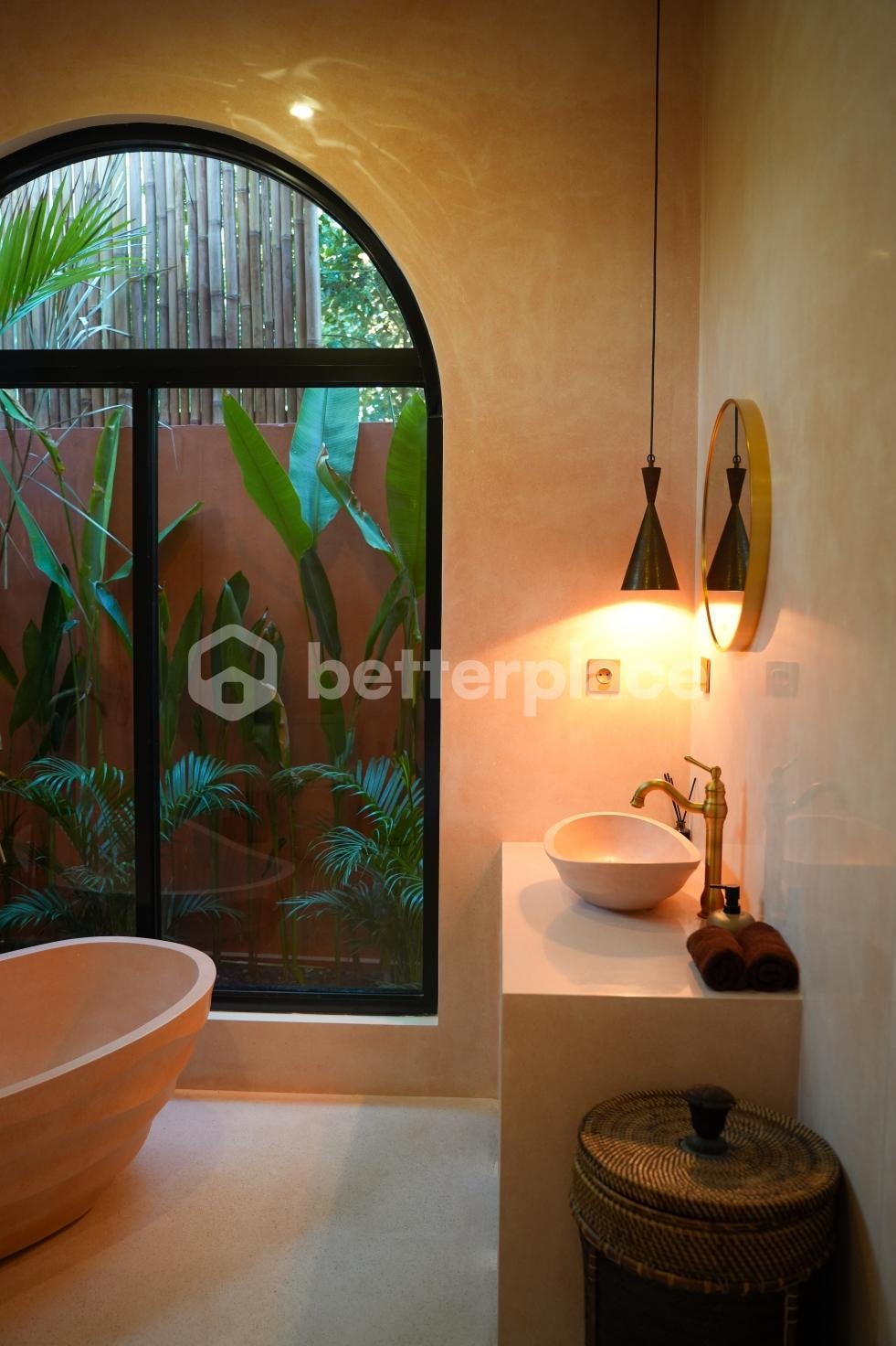 Chic Bohemian Villa in Peaceful Ungasan – 1 Bedroom with Airbnb Potential
