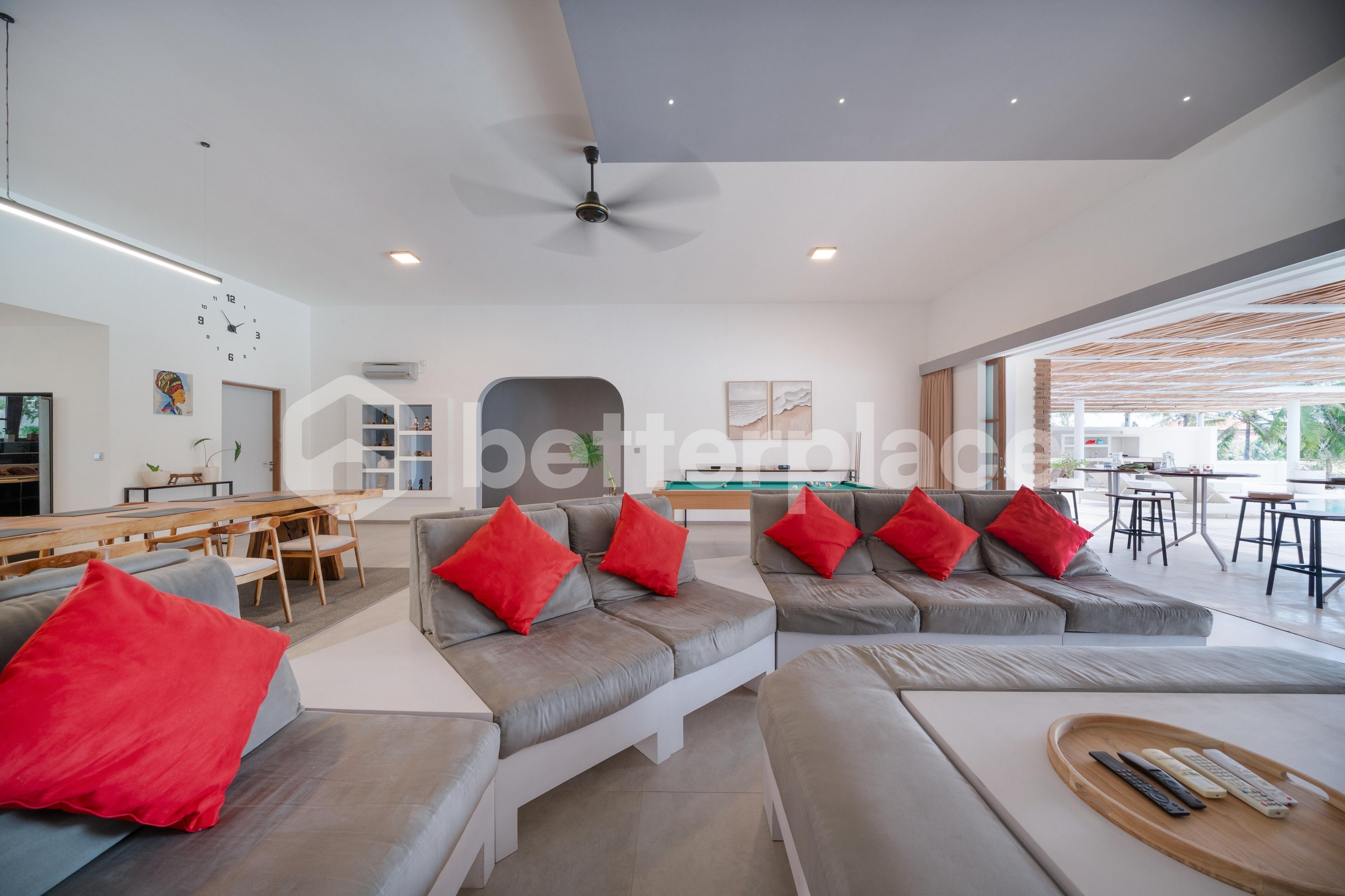 Freehold or Leasehold Villa in Beraban, 10 Minutes From Kedungu Beach