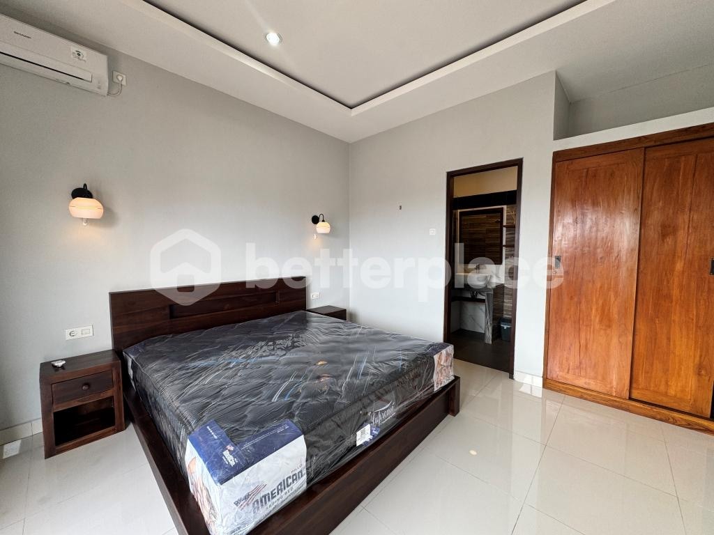A Sophisticated Island Retreat in Kerobokan – Turnkey Leasehold 3-Bed Villa Surrounded by Dining, Shopping, and Bali’s Most Vibrant Lifestyle Destinations