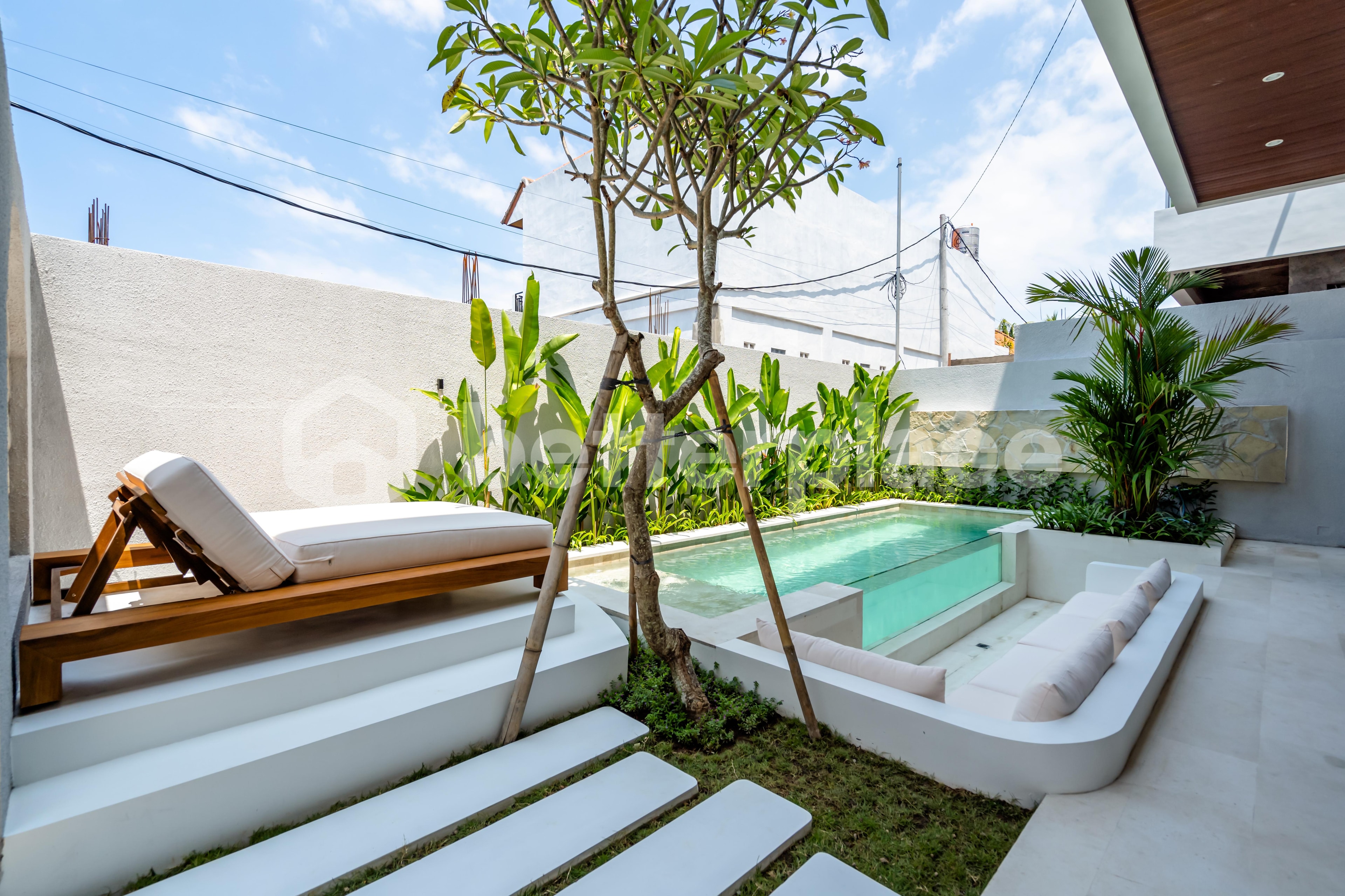 Spacious Bali Villa: Perfect Blend of Comfort and Convenience
