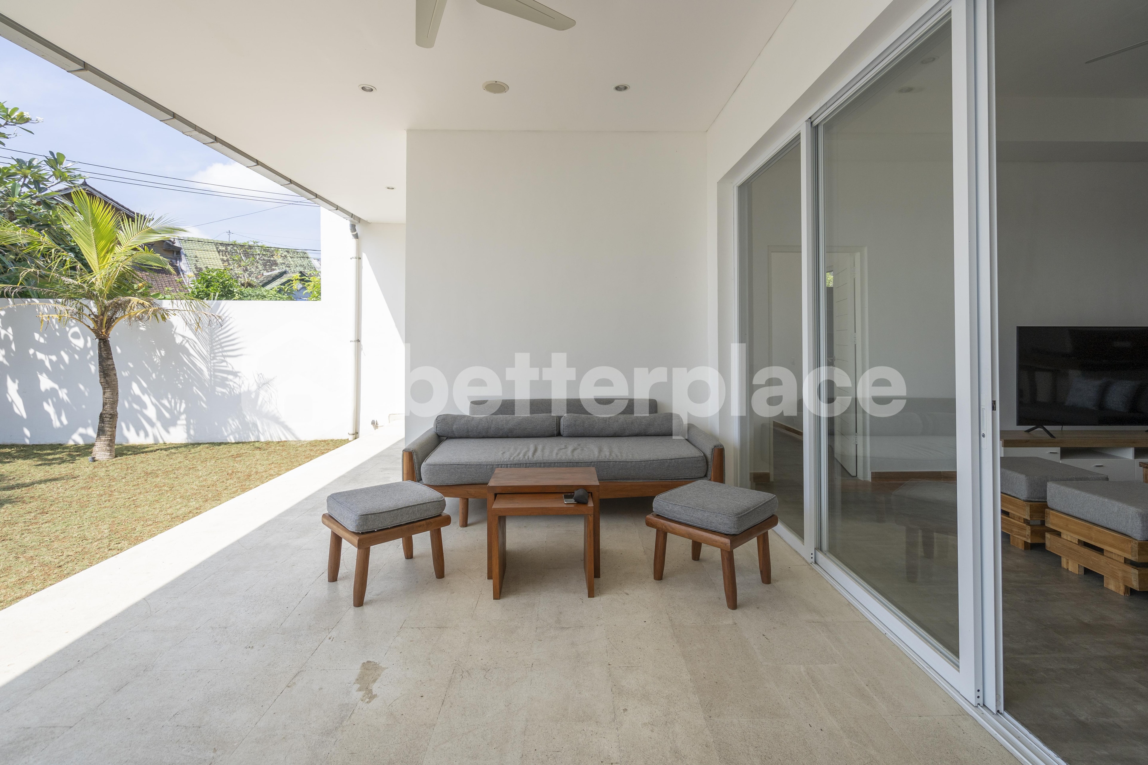 Spacious 5 Bedroom Villa in Kerobokan – Perfect for Investment or Home Living