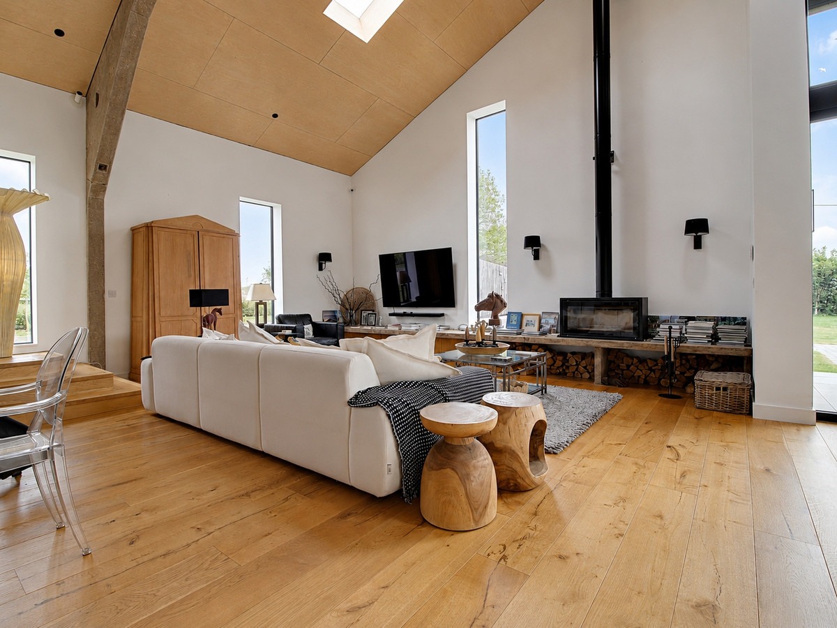 Luxury 5 Bed Detached School Farm Barn for Sale In Maxstoke Warwickshire United Kingdom