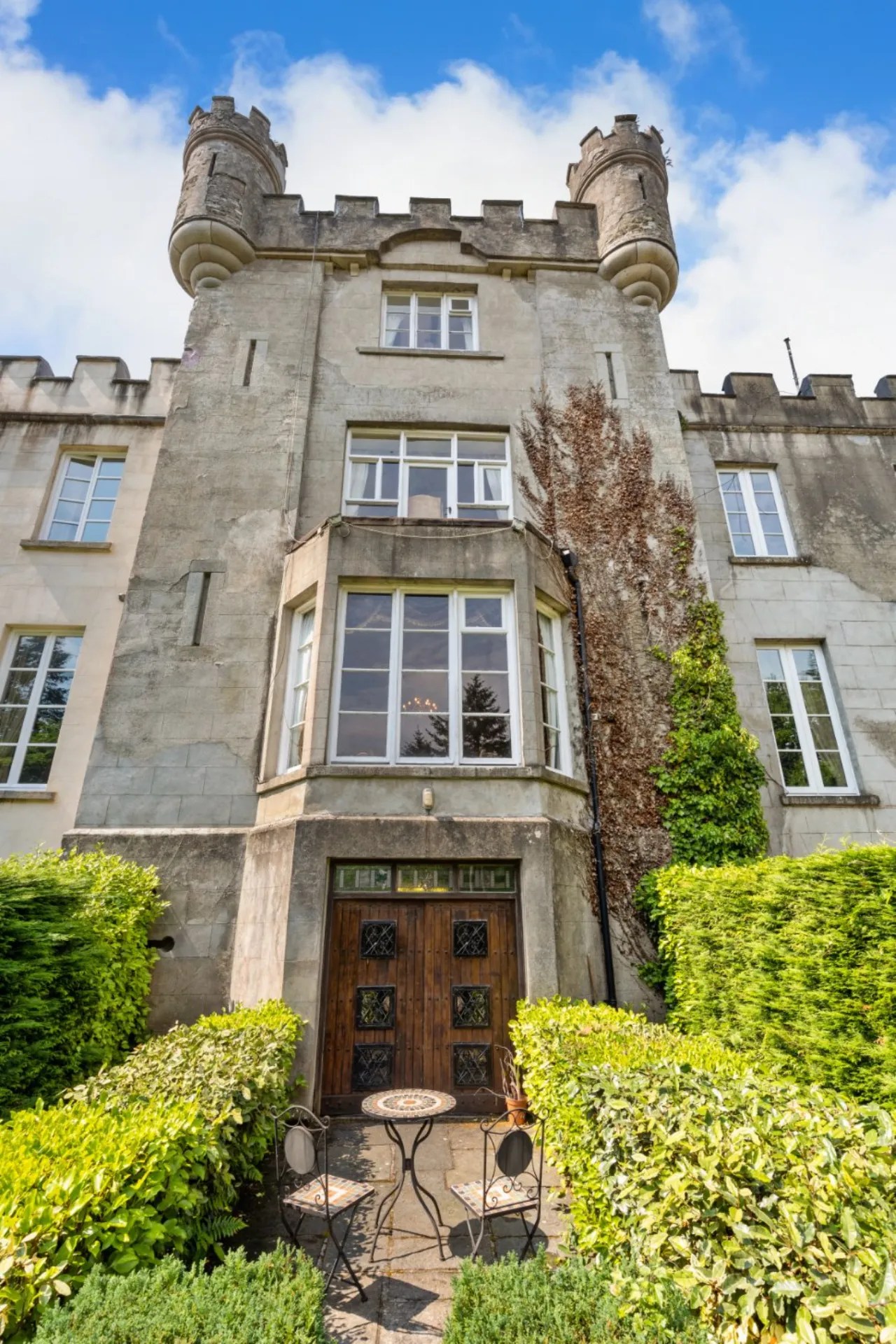Stunning 4 Bed Tower House For Sale in Glanmore Castle, Glanmore, Ashford Wicklow Ireland