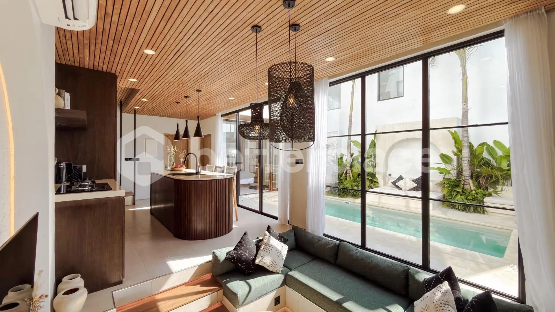 Stunning 3 Bedroom Villa in Uluwatu with Rooftop – Mediterranean Style and Prime Investment Potential