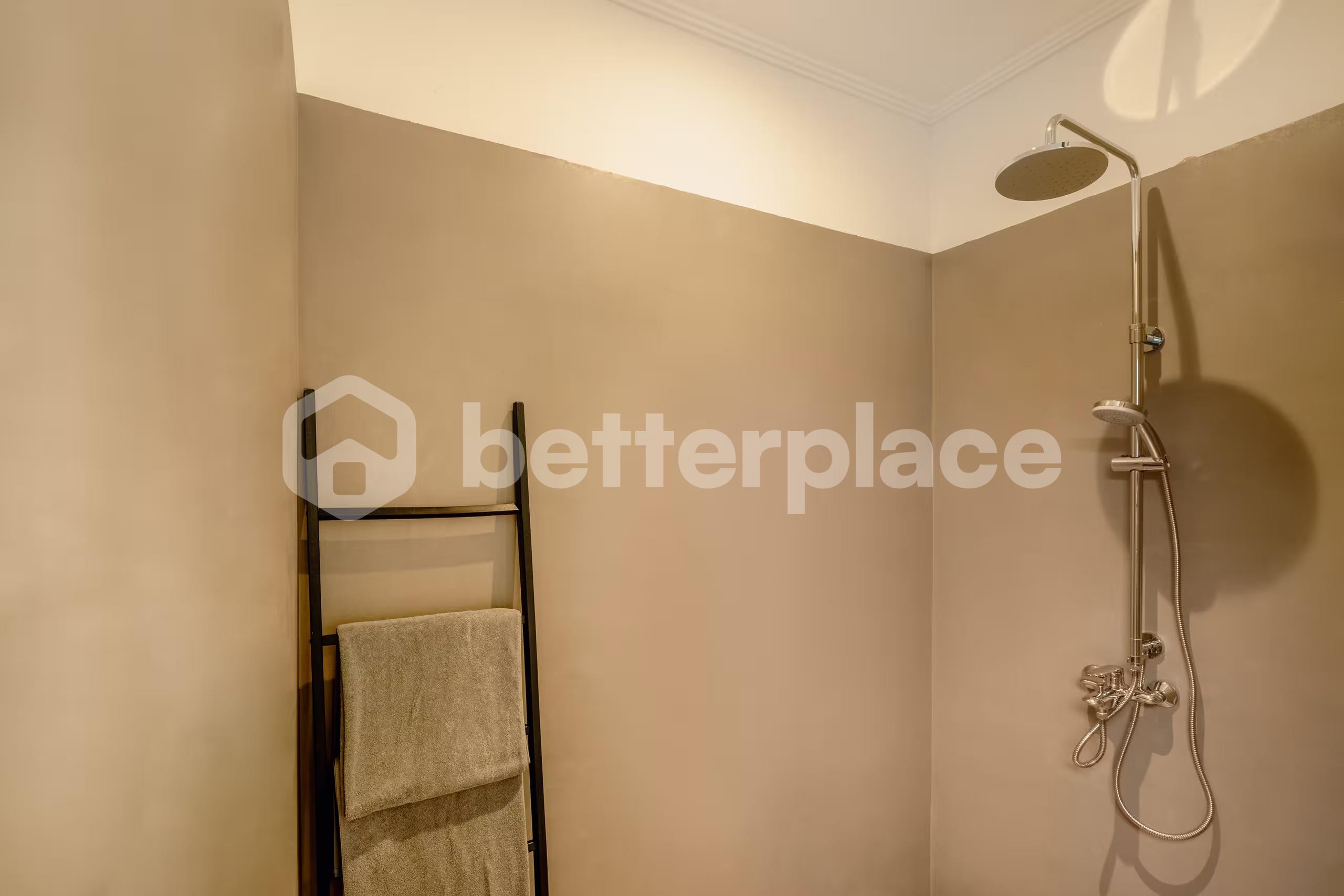 Contemporary 3 Bedroom Leasehold Villa in Bingin, 3 Minutes from the Beach