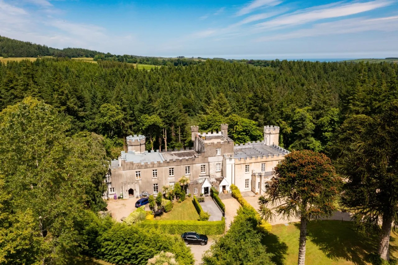 Stunning 4 Bed Tower House For Sale in Glanmore Castle, Glanmore, Ashford Wicklow Ireland