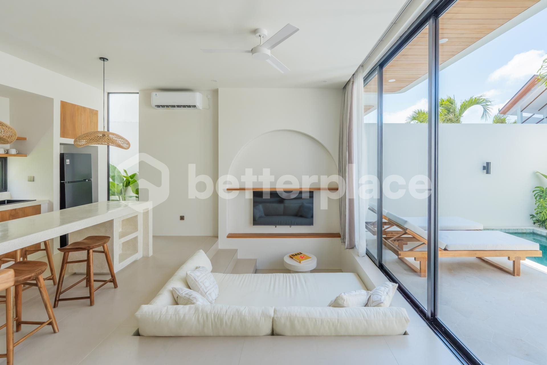 Sleek 1-Bedroom Villa with Strong Development Potential in Bingin